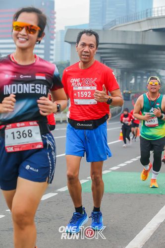 Race photo from ONE RUN 10K 2025