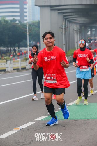 Race photo from ONE RUN 10K 2025