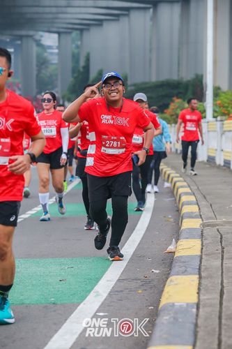 Race photo from ONE RUN 10K 2025