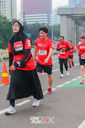 Race photo from ONE RUN 10K 2025