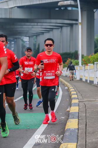 Race photo from ONE RUN 10K 2025