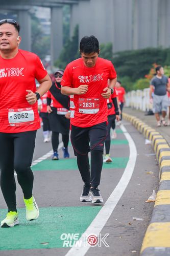 Race photo from ONE RUN 10K 2025