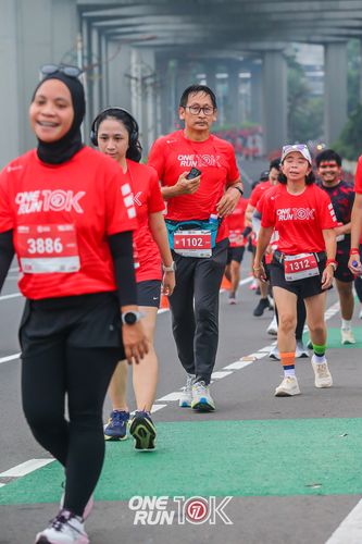 Race photo from ONE RUN 10K 2025