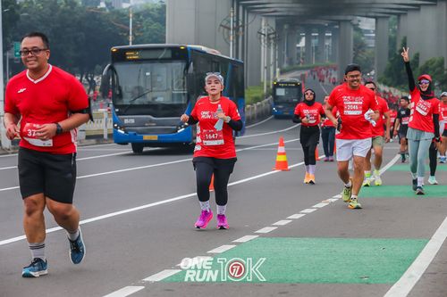 Race photo from ONE RUN 10K 2025