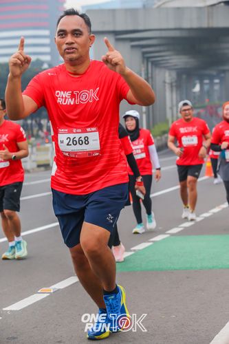 Race photo from ONE RUN 10K 2025