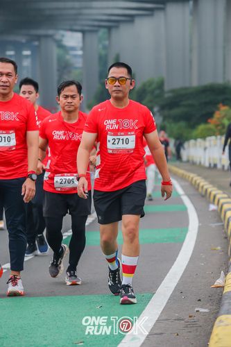 Race photo from ONE RUN 10K 2025