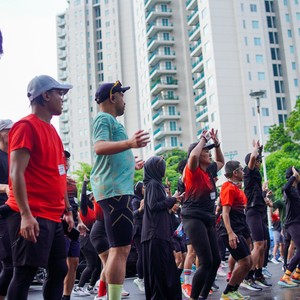 Race photo from FIRST SUNDAY RUN