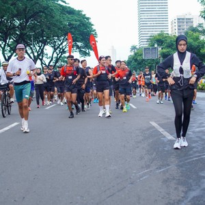 Race photo from FIRST SUNDAY RUN