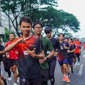 Race photo from FIRST SUNDAY RUN