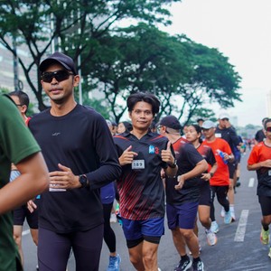 Race photo from FIRST SUNDAY RUN