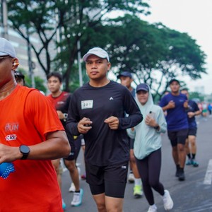Race photo from FIRST SUNDAY RUN
