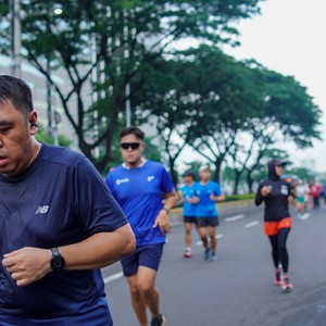Race photo from FIRST SUNDAY RUN