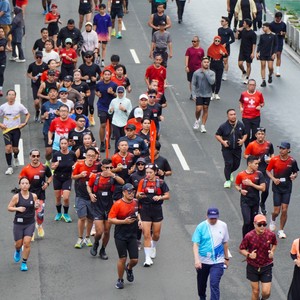 Race photo from FIRST SUNDAY RUN