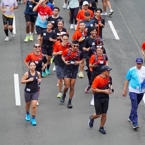 Race photo from FIRST SUNDAY RUN