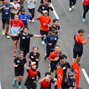 Race photo from FIRST SUNDAY RUN