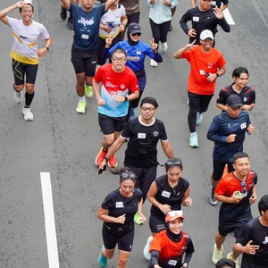 Race photo from FIRST SUNDAY RUN