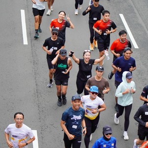 Race photo from FIRST SUNDAY RUN