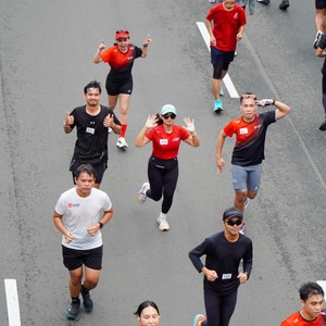 Race photo from FIRST SUNDAY RUN