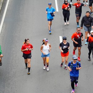Race photo from FIRST SUNDAY RUN