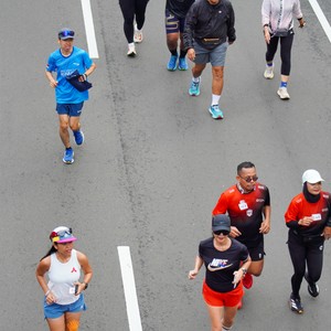 Race photo from FIRST SUNDAY RUN