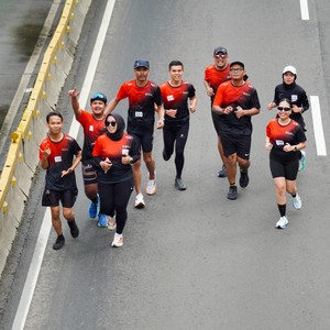 Race photo from FIRST SUNDAY RUN