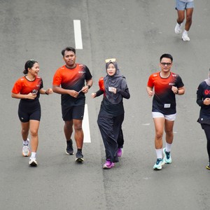 Race photo from FIRST SUNDAY RUN