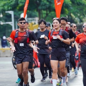 Race photo from FIRST SUNDAY RUN
