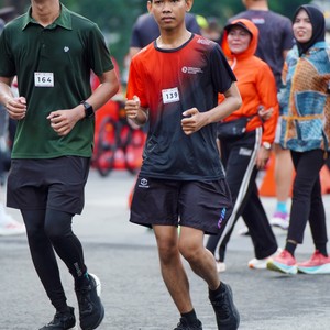 Race photo from FIRST SUNDAY RUN