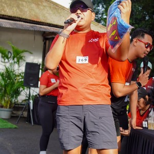 Race photo from FIRST SUNDAY RUN