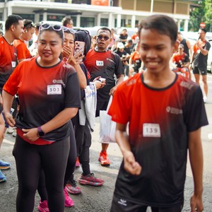 Race photo from FIRST SUNDAY RUN