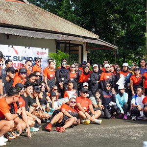 Race photo from FIRST SUNDAY RUN