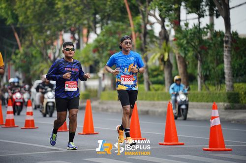 Race photo from SURABAYA ISOPLUS MARATHON 2025