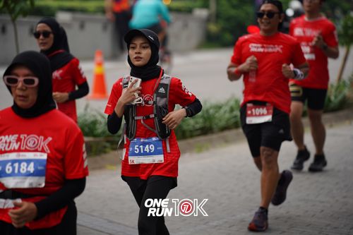 Race photo from ONE RUN 10K 2025
