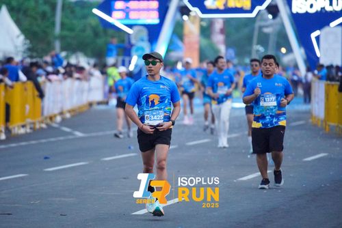 Race photo from ISOPLUS RUN 2025 - JAKARTA
