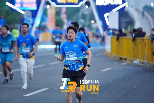 Race photo from ISOPLUS RUN 2025 - JAKARTA