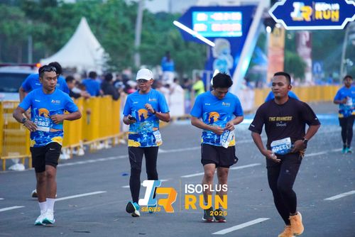 Race photo from ISOPLUS RUN 2025 - JAKARTA