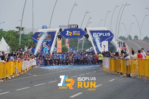 Race photo from ISOPLUS RUN 2025 - JAKARTA
