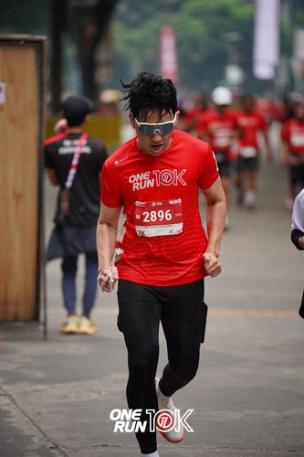 Race photo from ONE RUN 10K 2025