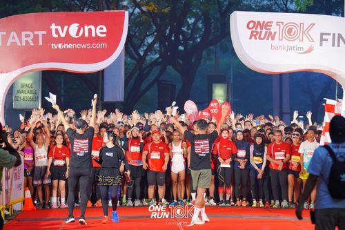 Race photo from ONE RUN 10 K