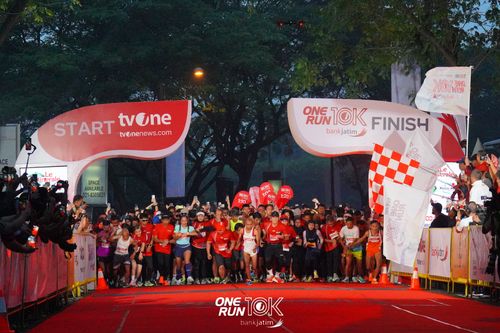 Race photo from ONE RUN 10 K