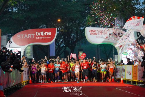 Race photo from ONE RUN 10 K