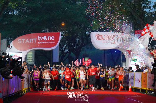 Race photo from ONE RUN 10 K