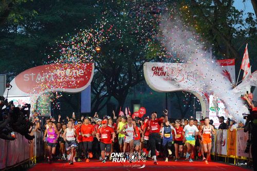Race photo from ONE RUN 10 K