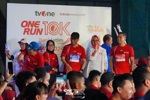 Race photo from ONE RUN 10 K