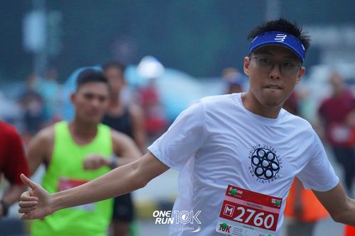 Race photo from ONE RUN 10 K