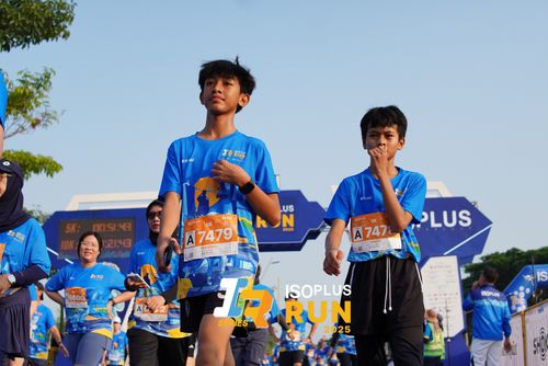Race photo from ISOPLUS RUN 2025 - JAKARTA