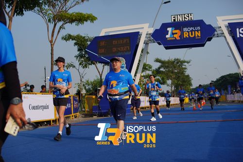 Race photo from ISOPLUS RUN 2025 - JAKARTA