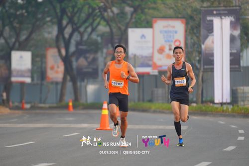 Race photo from BAF LIONS RUN 2024