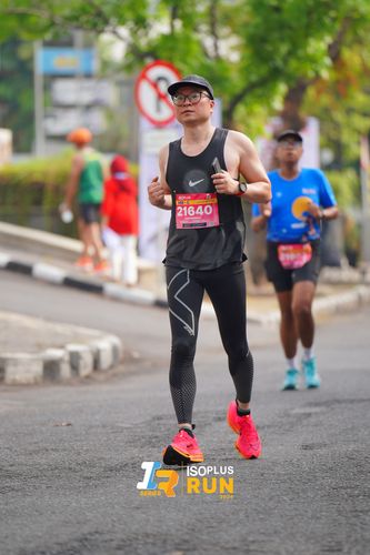 Race photo from Isoplus Run 2024 Surabaya