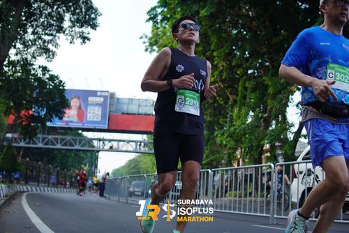 Race photo from SURABAYA ISOPLUS MARATHON 2025